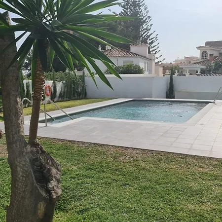 Lucena Atico Soleado, Piscina Y Playa Апартаменты Торремолинос