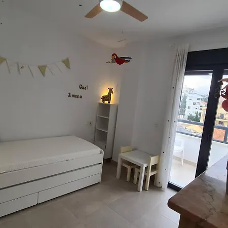 Lucena Atico Soleado, Piscina Y Playa Апартаменти *