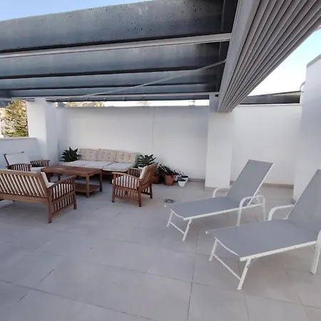 Lucena Beach. Atico Soleado, Piscina Y Playa Apartment