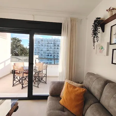 Lucena Beach. Atico Soleado, Piscina Y Playa *