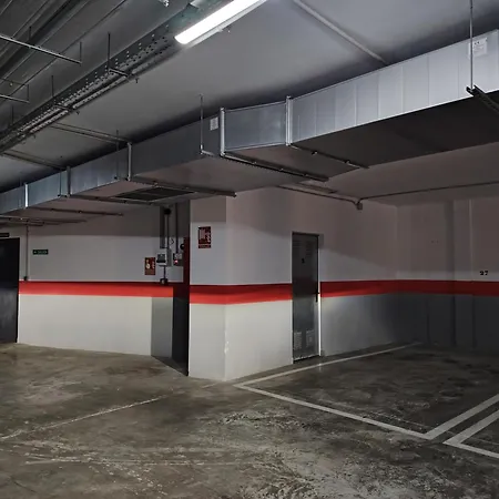 Lucena Beach. Atico Soleado, Piscina Y Playa Torremolinos