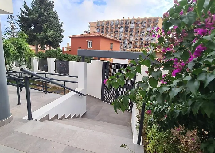 Apartment Lucena Beach. Atico Soleado, Piscina Y Playa Torremolinos