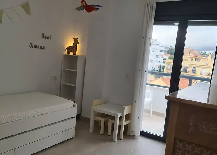 Lucena Beach. Atico Soleado, Piscina Y Playa Torremolinos