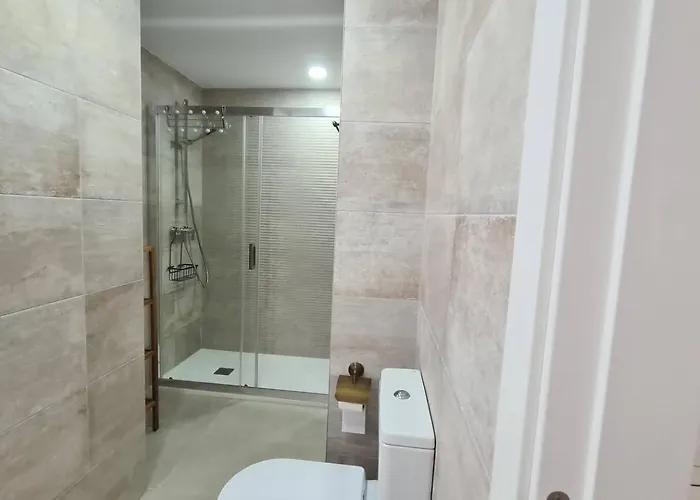 Lucena Beach. Atico Soleado, Piscina Y Playa Torremolinos