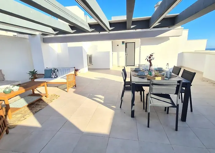 Apartment Lucena Beach. Atico Soleado, Piscina Y Playa Torremolinos