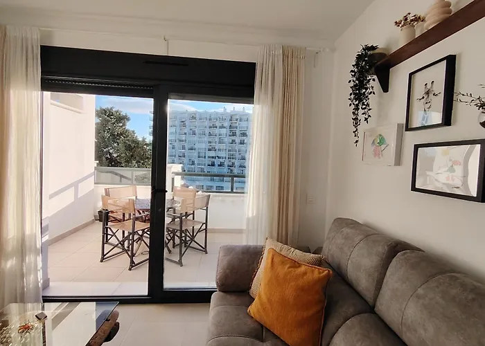 Lucena Beach. Atico Soleado, Piscina Y Playa Apartment Torremolinos