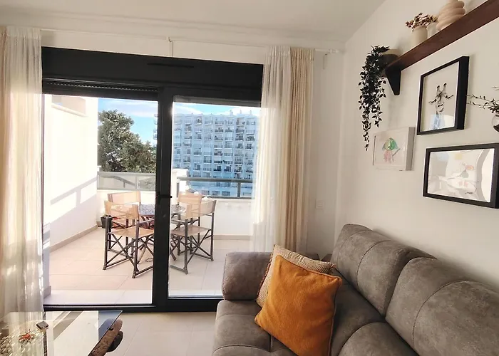 Lucena Beach. Atico Soleado, Piscina Y Playa *